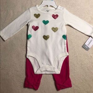 Carter’s Matching Set
